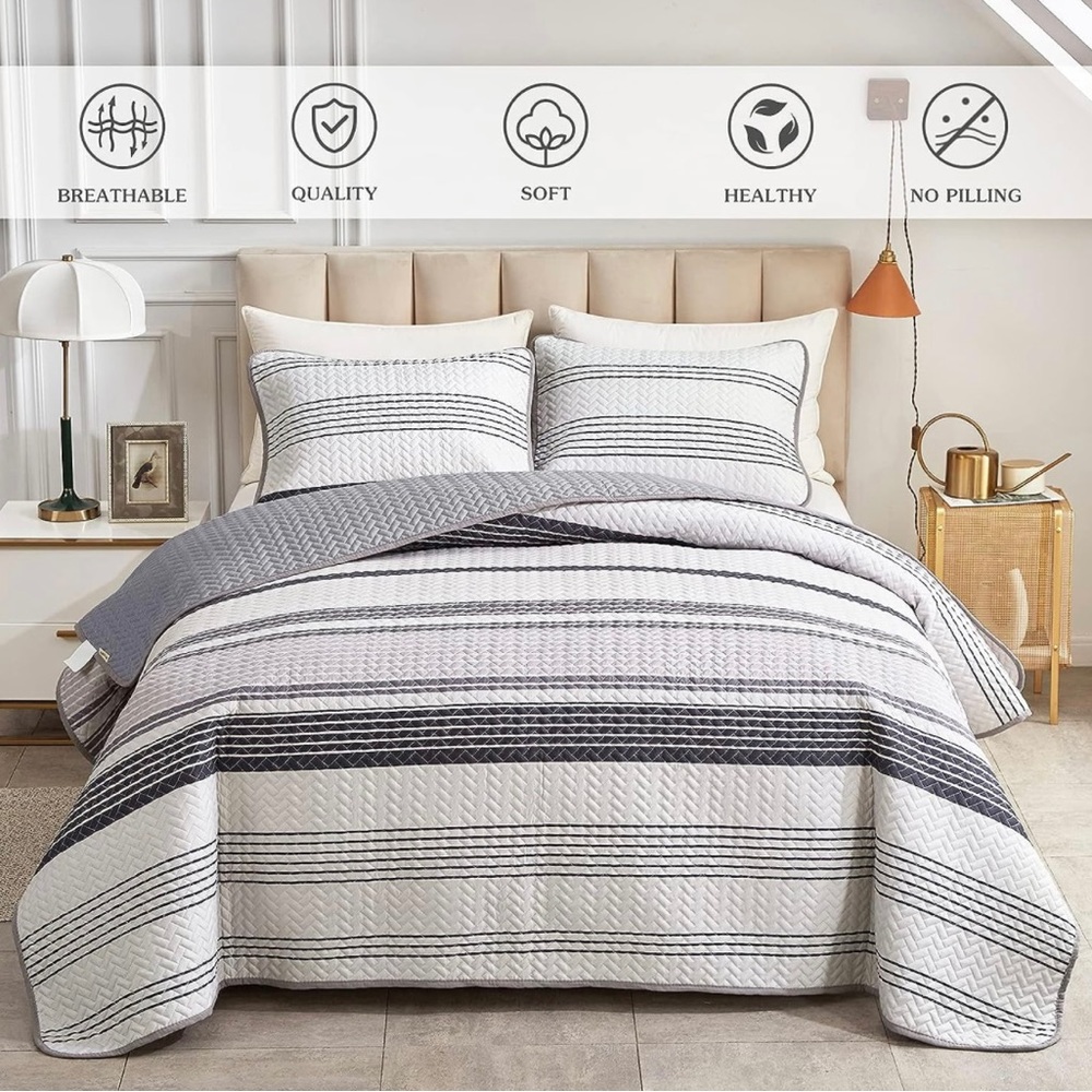 FlySheep Reversible King Quilt and Sham Set
